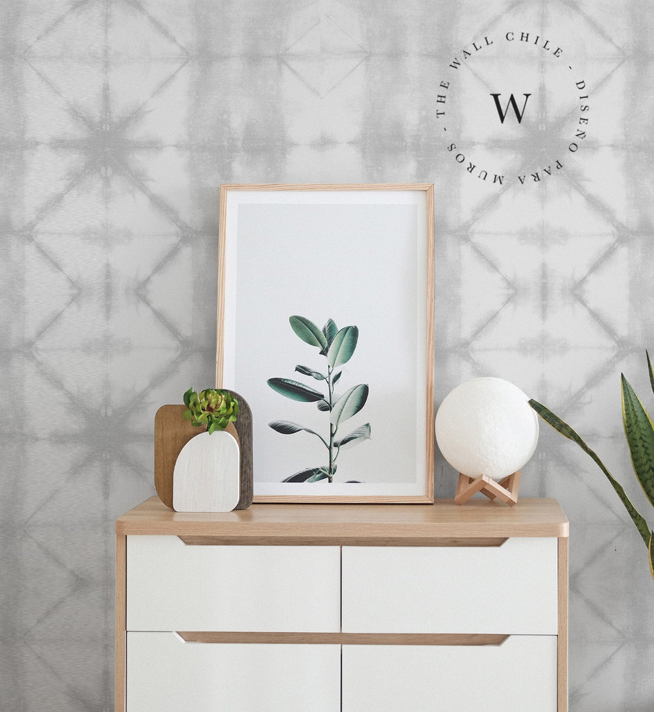 Papel Mural, Papel Pintado, Wallpaper, Mural, Empavonados, Vinilico Autoadhesivo para muros de la marca The Wall, diseño de tendencia Shibori Grey