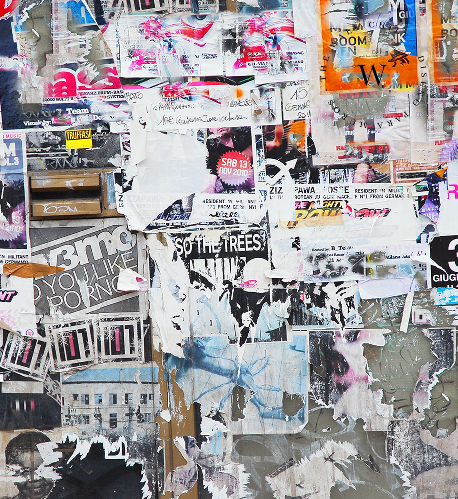 Street Collage Wallpaper – OMNIO
